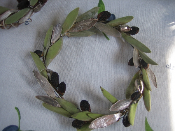 Olivenkranz mit Silberblättern